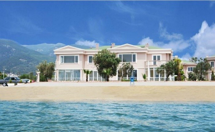 Perfect Sea Front Villas in Altınoluk Turkey