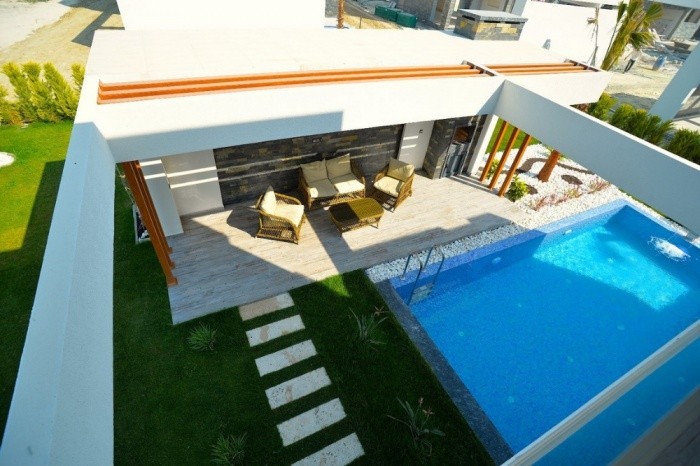 Luxury Detached Villas With Private Pool