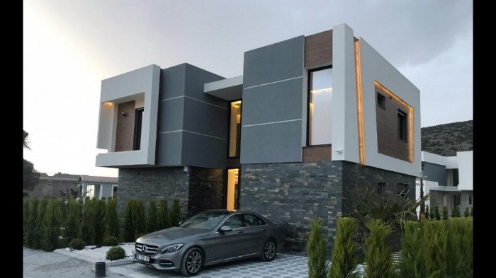 Luxury Detached Villas With Private Pool