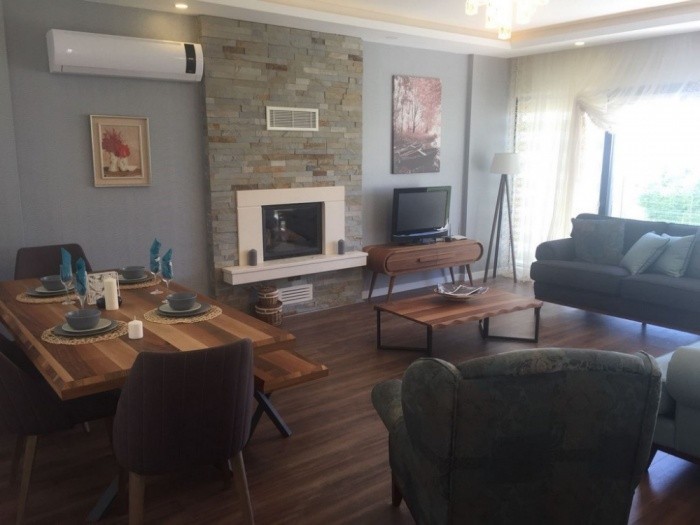 РОСКОШНАЯ ОТДЕЛЬНАЯ ВИЛЛА С ЧАСТНЫМ БАССЕЙНОМ В КУШАДАСЫ.