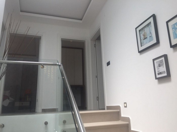 РОСКОШНАЯ ОТДЕЛЬНАЯ ВИЛЛА С ЧАСТНЫМ БАССЕЙНОМ В КУШАДАСЫ.