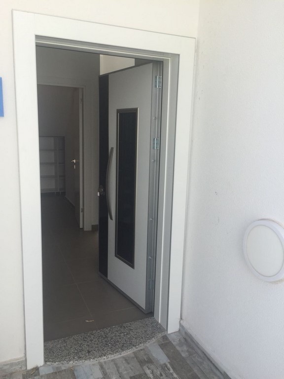 РОСКОШНАЯ ОТДЕЛЬНАЯ ВИЛЛА С ЧАСТНЫМ БАССЕЙНОМ В КУШАДАСЫ.