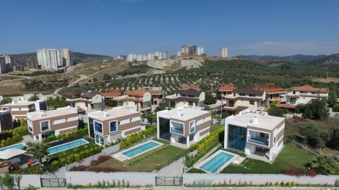 РОСКОШНАЯ ОТДЕЛЬНАЯ ВИЛЛА С ВИДОМ НА МОРЕ В КУШАДАСЫ.