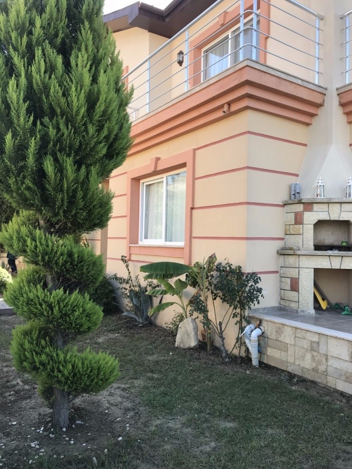 ОТДЕЛЬНАЯ МЕБЛИРОВАННАЯ ВИЛЛА В КУШАДАСЫ.