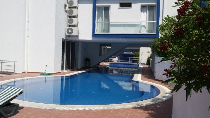 ОТДЕЛЬНАЯ ВИЛЛА С ВИДОМ НА МОРЕ И ЧАСТНЫМ БАССЕЙНОМ В КУШАДАСЫ.