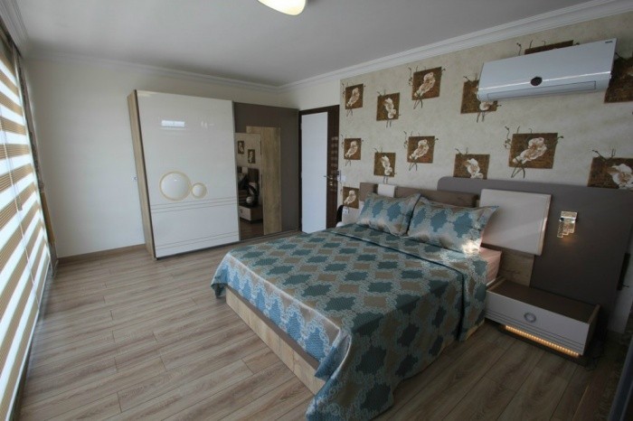 РОСКОШНАЯ ОТДЕЛЬНАЯ ВИЛЛА С ЧАСТНЫМ УЧАСТКОМ В КУШАДАСЫ.