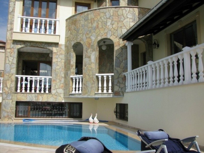 Detached Luxury Villa with Private Pool in Kusadasi Sogucak