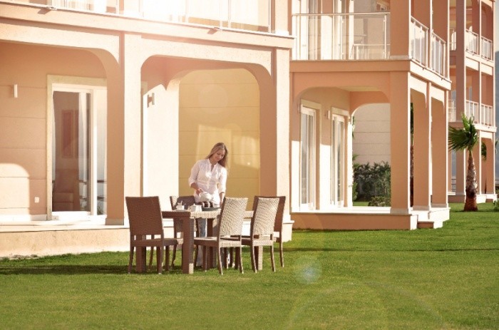 КВАРТИРА 2+1 В GOLF & SPA RESORT В КУШАДАСЫ.