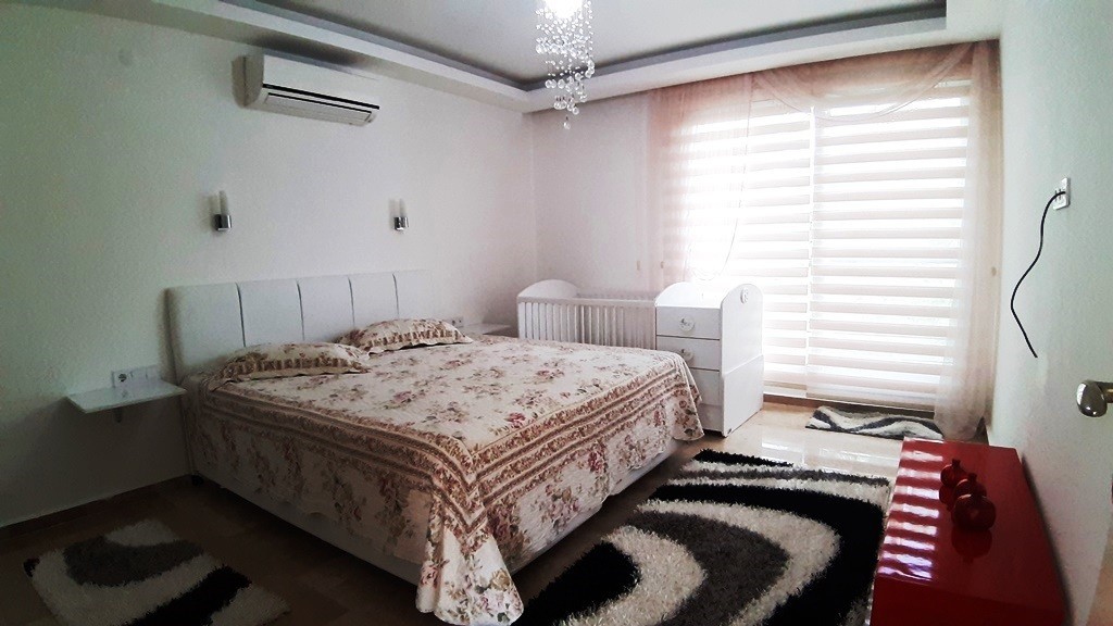 ЭЛИТНАЯ ВИЛЛА С ВИДОМ НА МОРЕ И ЧАСТНЫМ БАССЕЙНОМ В КУШАДАСЫ.