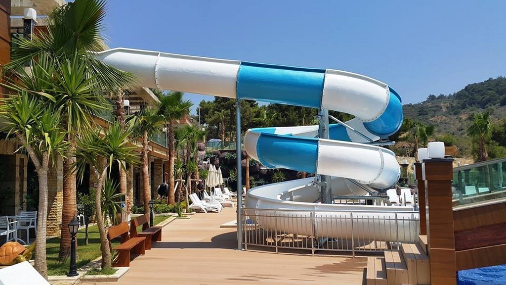 РОСКОШНЫЙ ПЕНТХАУС С ВИДОМ НА МОРЕ В КУШАДАСЫ.