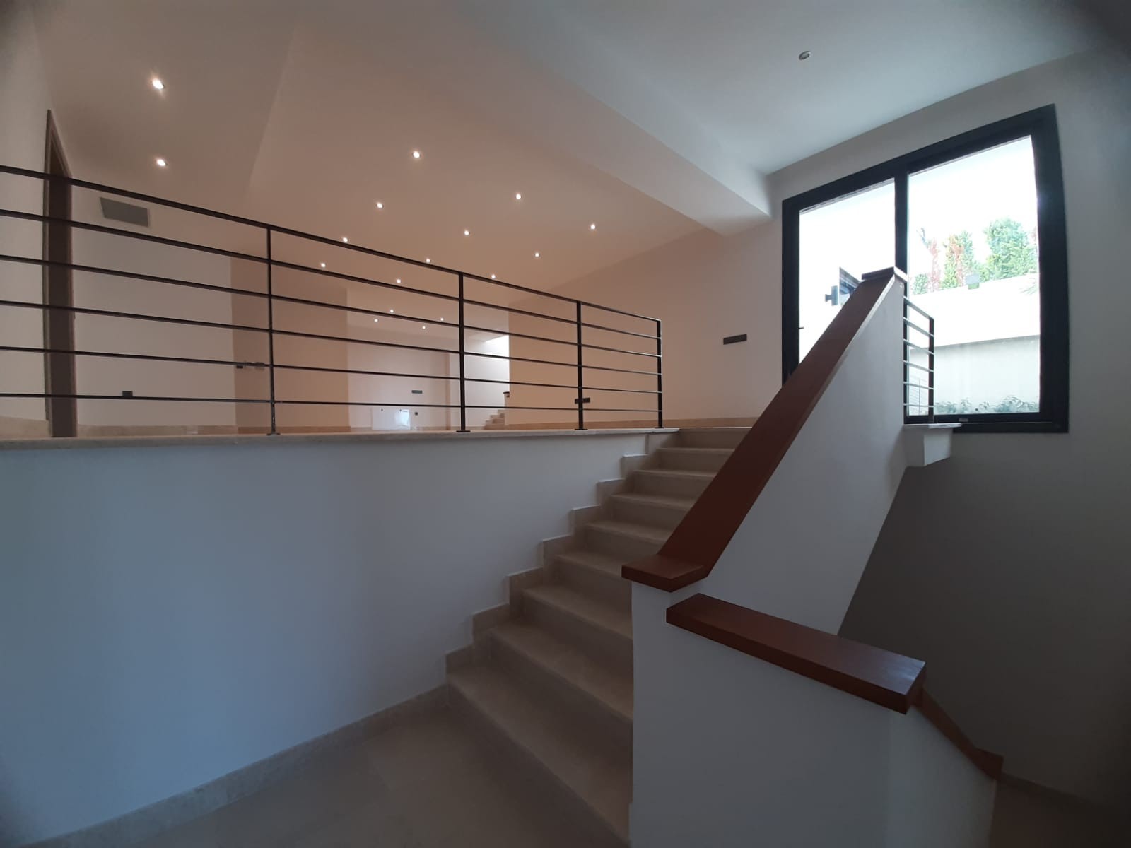 РОСКОШНАЯ ОТДЕЛЬНАЯ ВИЛЛА В РАЙОНЕ ЯЛЫКАВАК БОДРУМ.