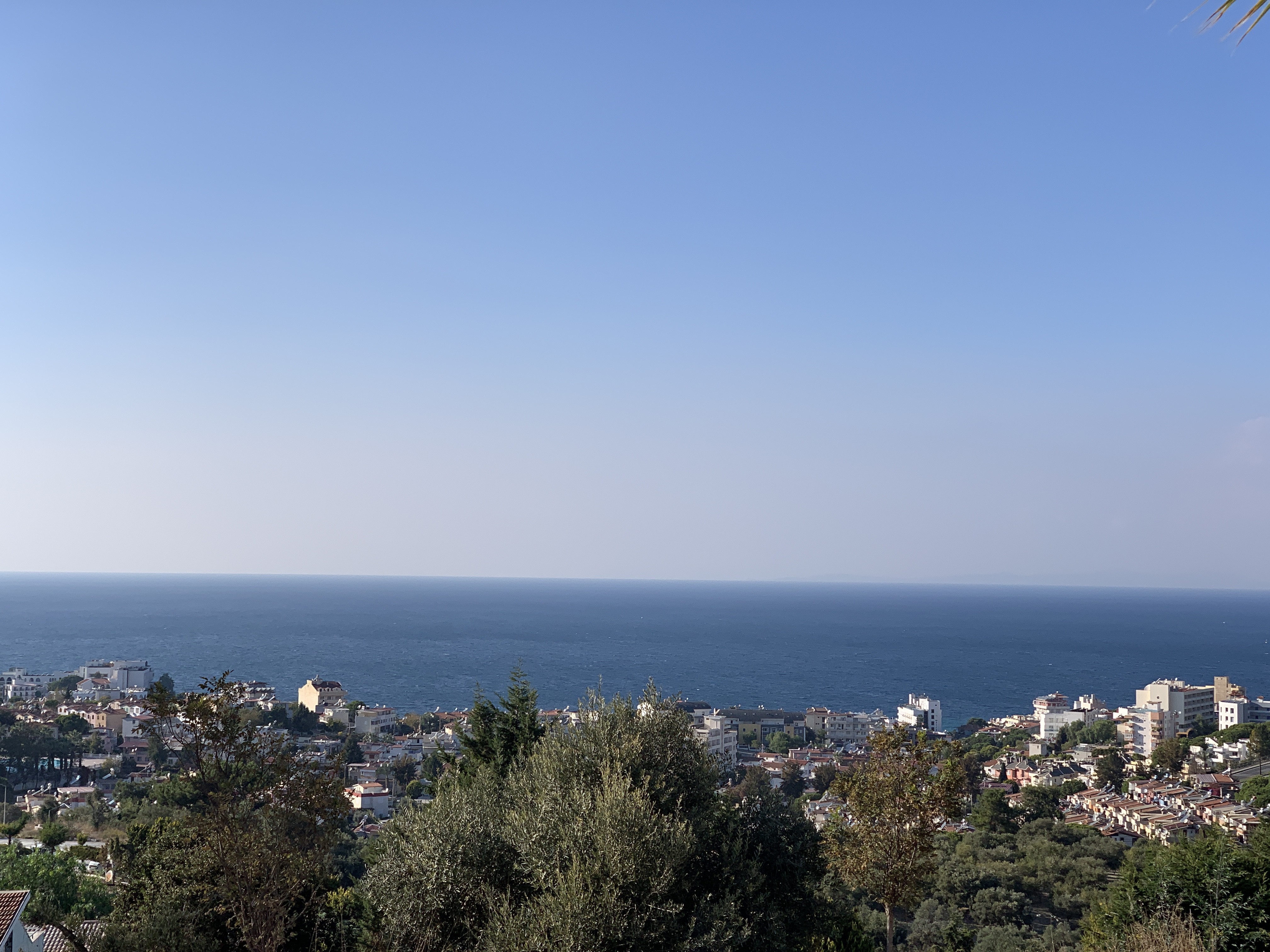 3 BEDROOMED  LUXURY RESIDENCE FOR SALE IN LADIES BEACH