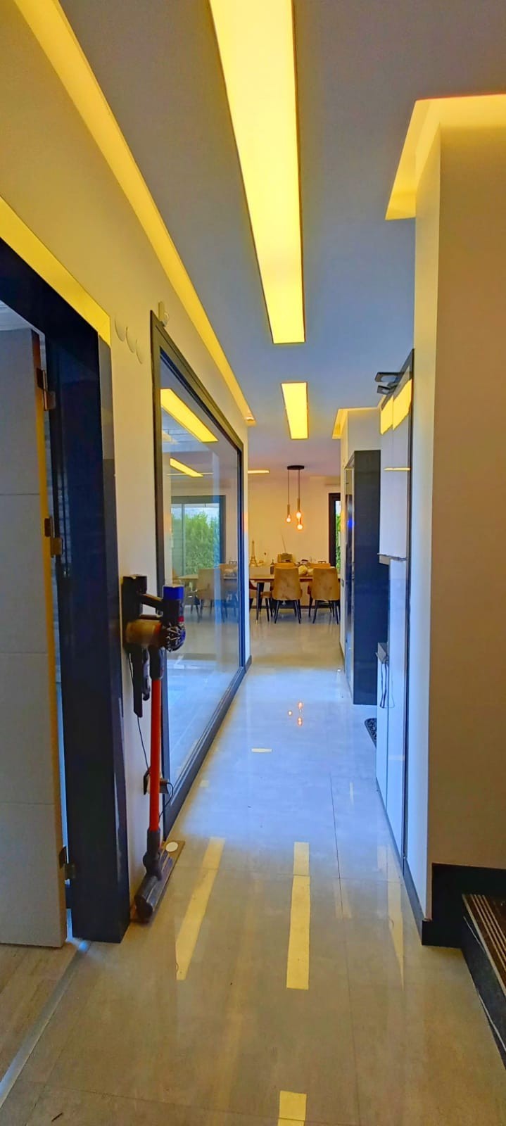 ОТДЕЛЬНАЯ ВИЛЛА С ЧАСТНЫМ БАССЕЙНОМ В ЦЕНТРЕ ГОРОДА КУШАДАСЫ.