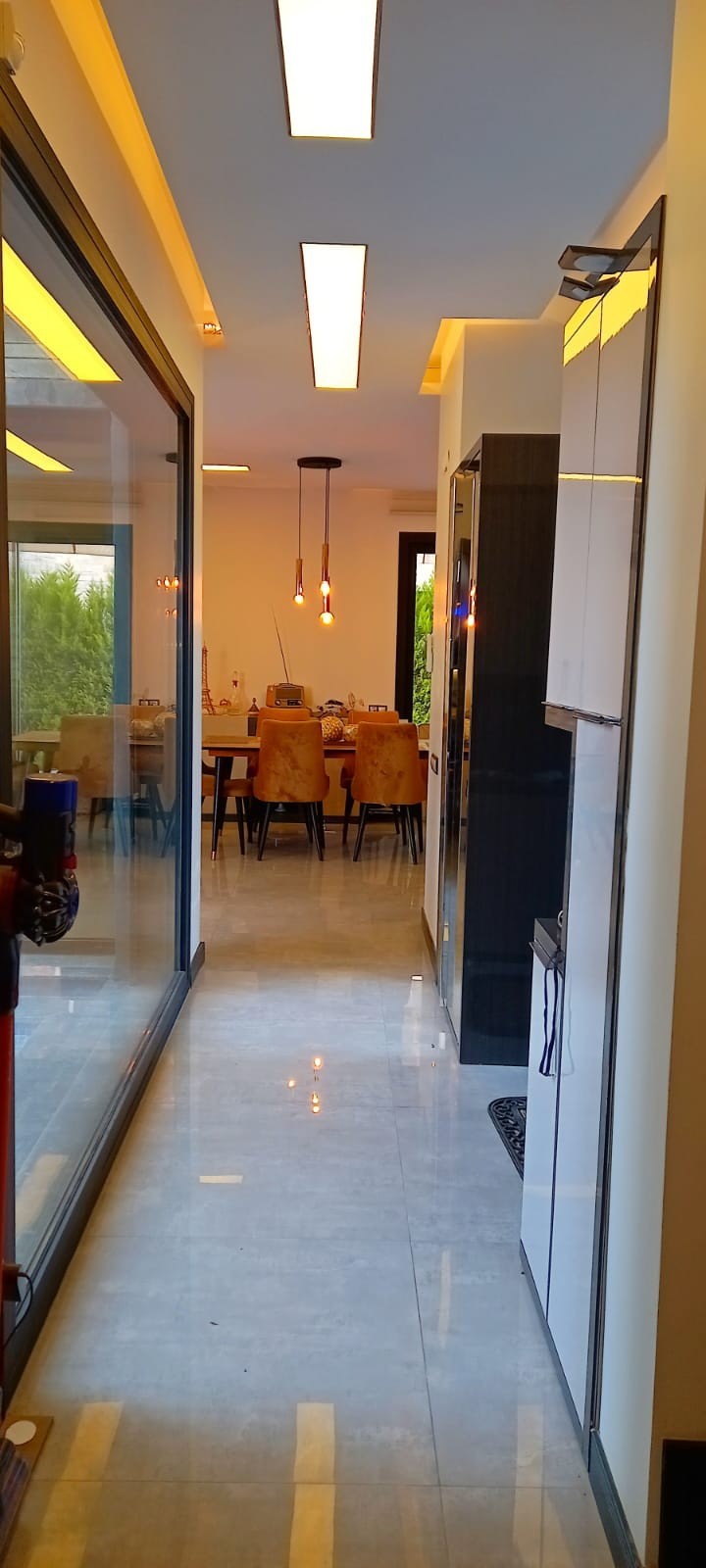 ОТДЕЛЬНАЯ ВИЛЛА С ЧАСТНЫМ БАССЕЙНОМ В ЦЕНТРЕ ГОРОДА КУШАДАСЫ.