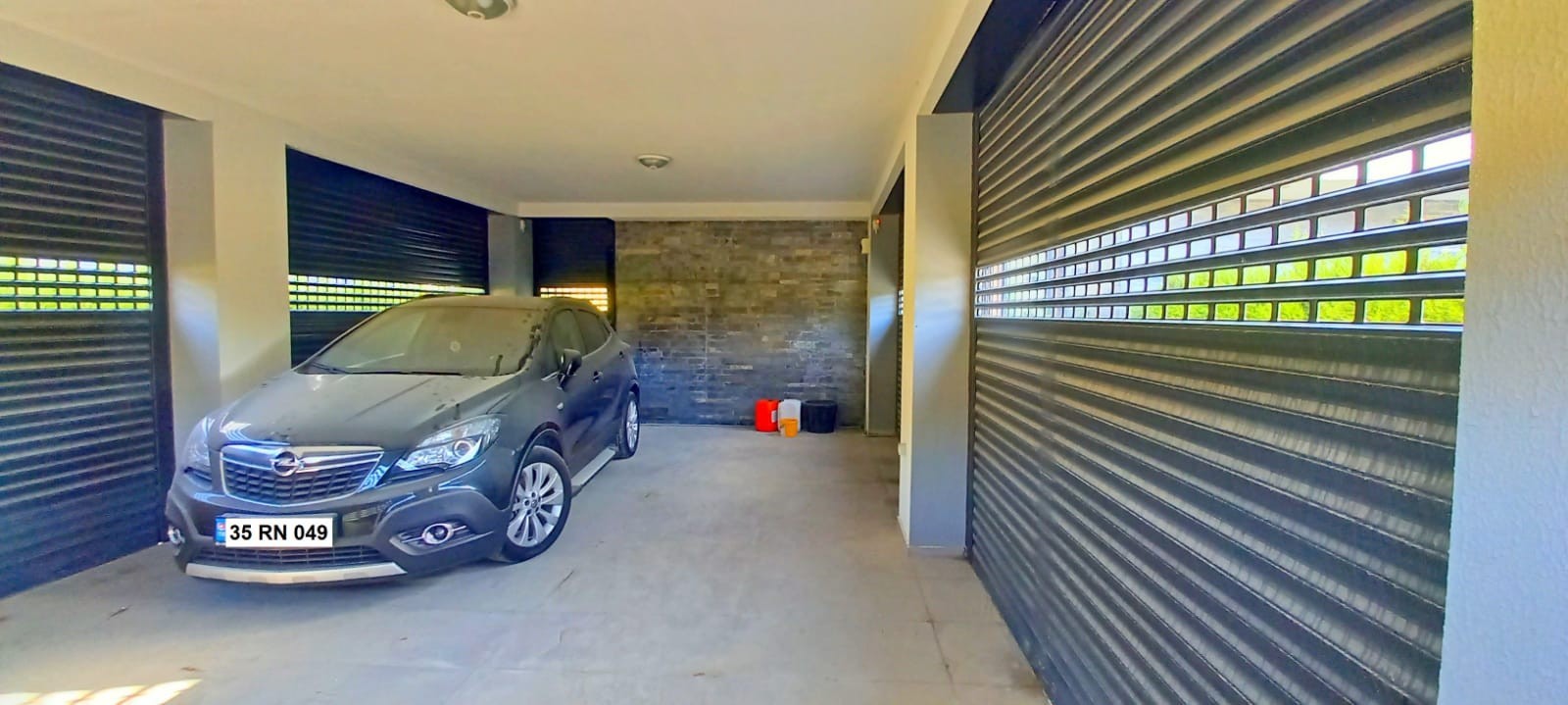 ОТДЕЛЬНАЯ ВИЛЛА С ЧАСТНЫМ БАССЕЙНОМ В ЦЕНТРЕ ГОРОДА КУШАДАСЫ.