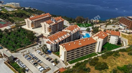 Luxury Furnished 3 Bed Unit in Beachfront Project Kusadasi