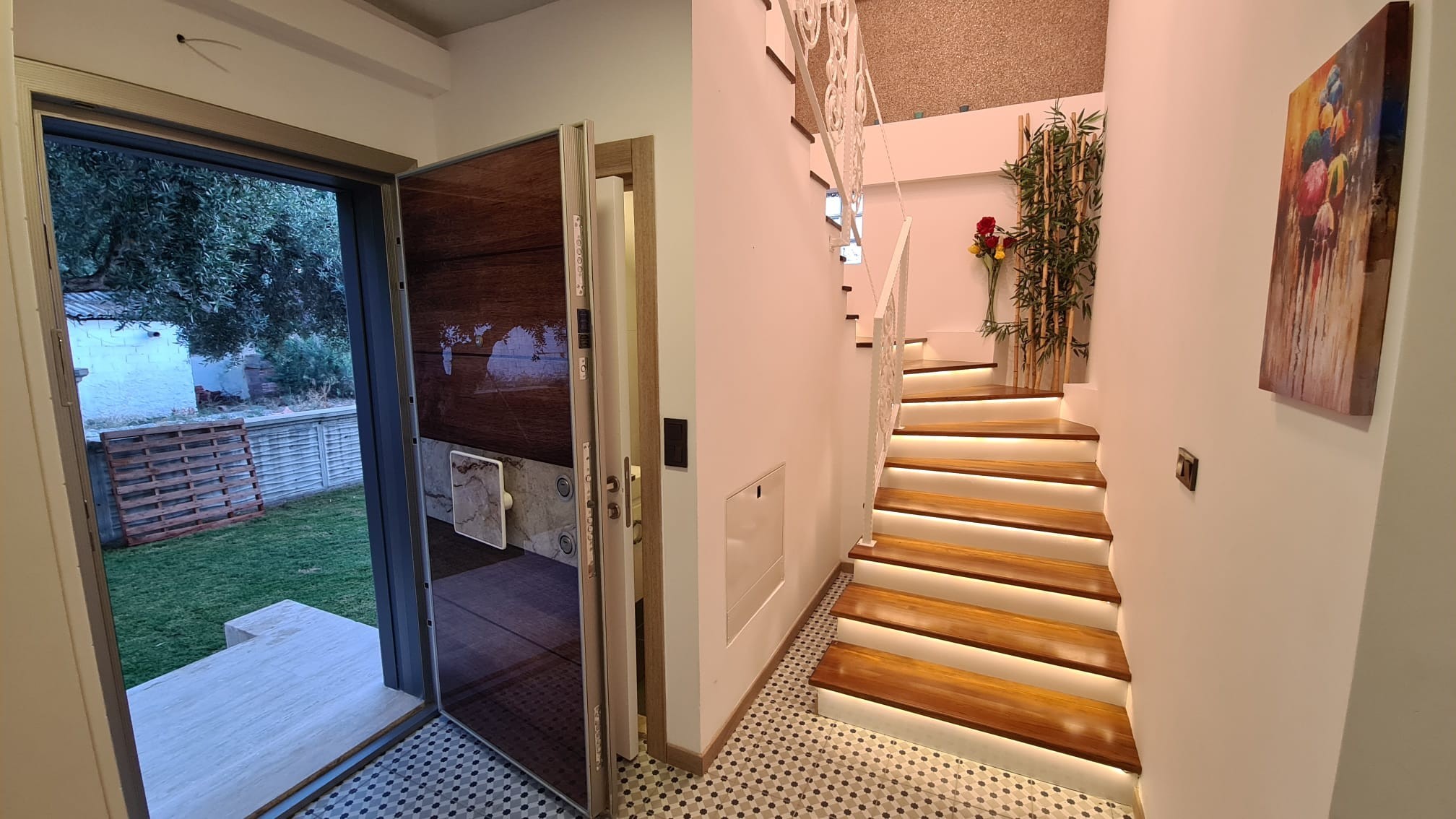 ОТДЕЛЬНАЯ ВИЛЛА В ОКРУЖЕНИИ ПРИРОДЫ В КУШАДАСЫ.