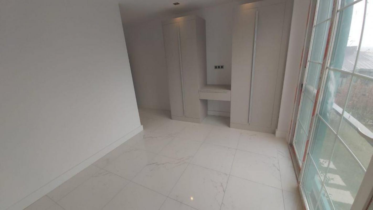 NATURAL STONE ARCHITECTURE 1 BEDROOM RESIDENCE WITH NICE SEAVIEW AT MARINA LOCATION