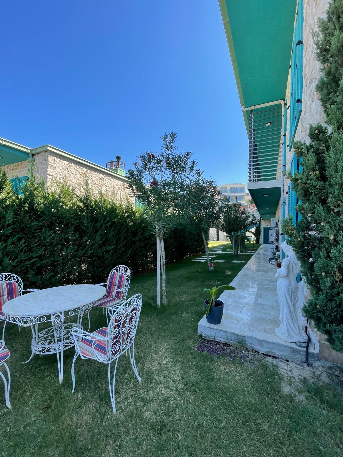 KUSADASI MARINA GARDEN FLOOR LUX FULLY FURNISHED BRAND NEW RESIDENCE