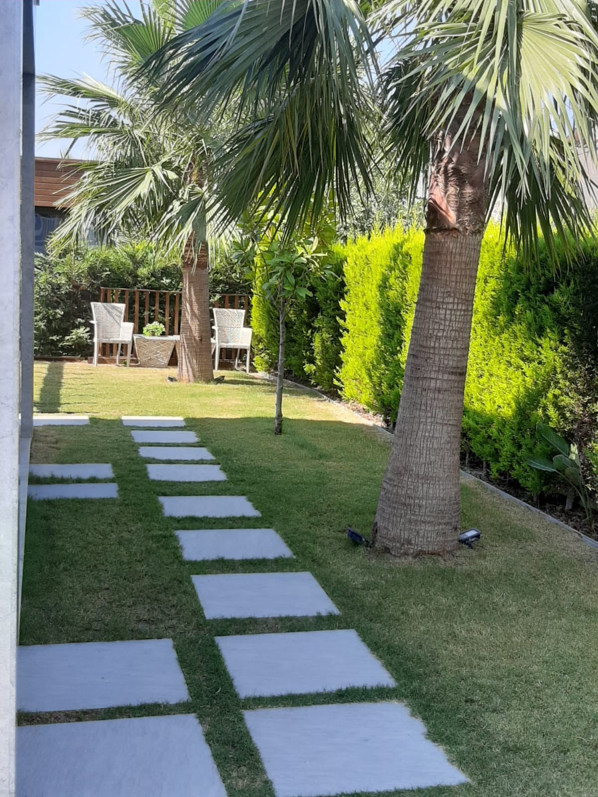 ОТДЕЛЬНАЯ ВИЛЛА С ЧАСТНЫМ БАССЕЙНОМ В КУШАДАСЫ.