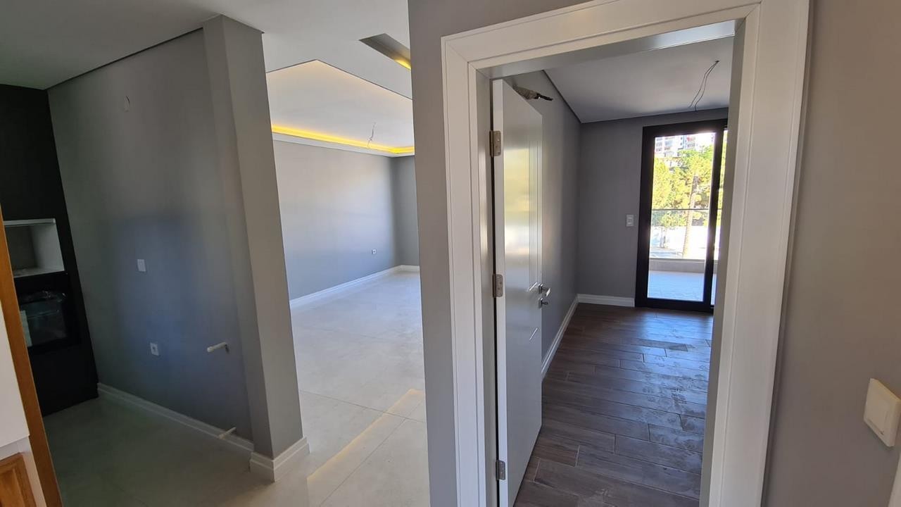 LAST OPPORTUNITIES NOT TO MISS LADIES BEACH RESIDENCE 2 BEDROOM