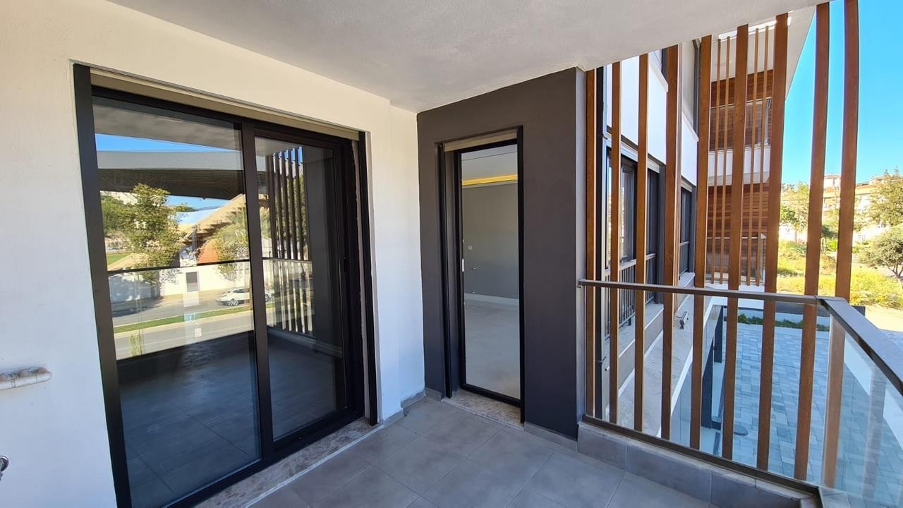 LAST OPPORTUNITIES NOT TO MISS LADIES BEACH RESIDENCE 2 BEDROOM