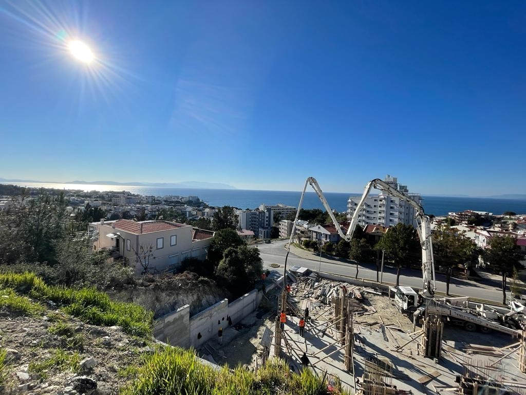 BRAND NEW 2 BED APARTMENTS WITH SEA WIEV CLOSE TO THE BEACH}