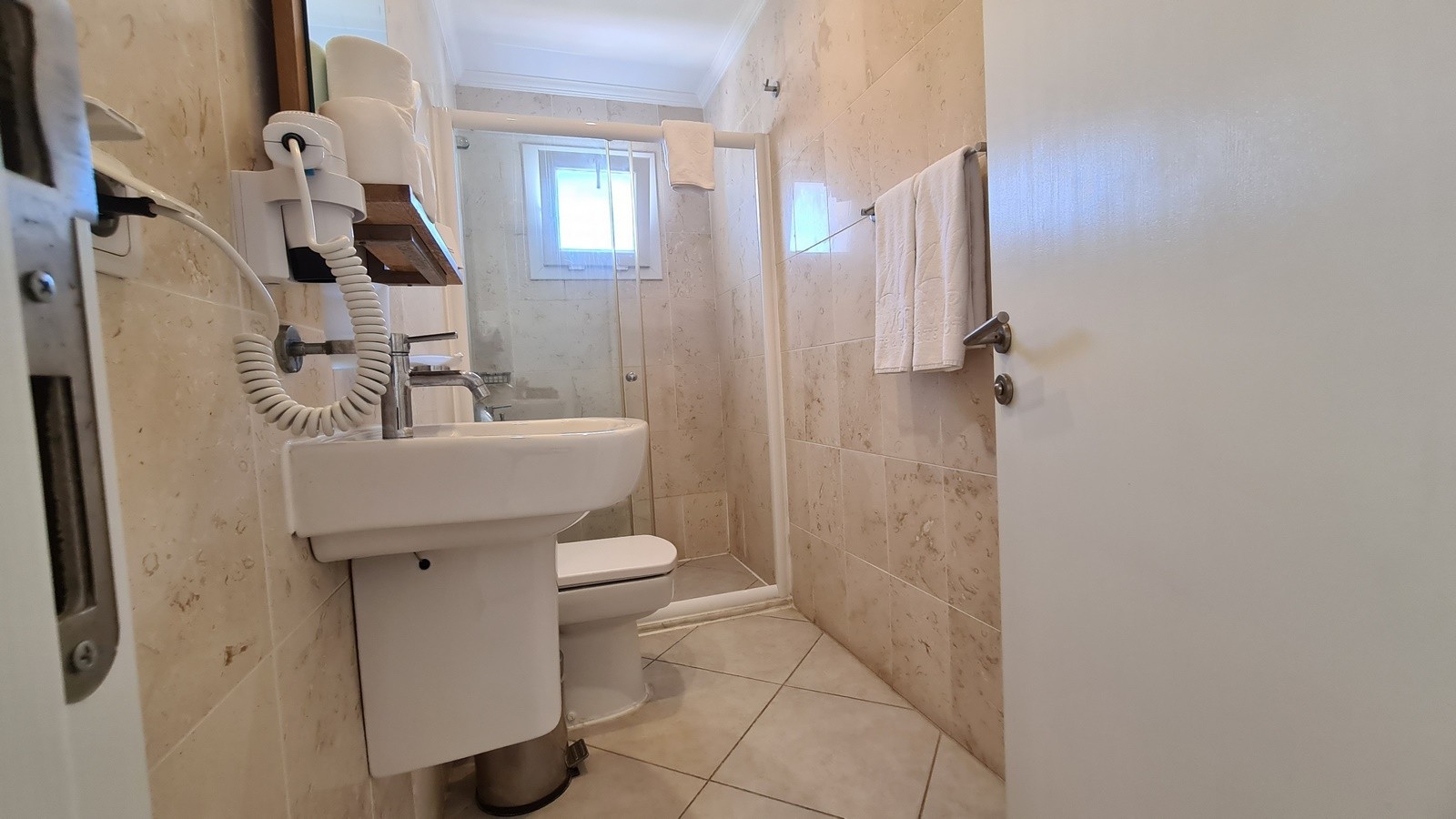 КВАРТИРА 1+1 В GOLF & SPA RESORT В КУШАДАСЫ.