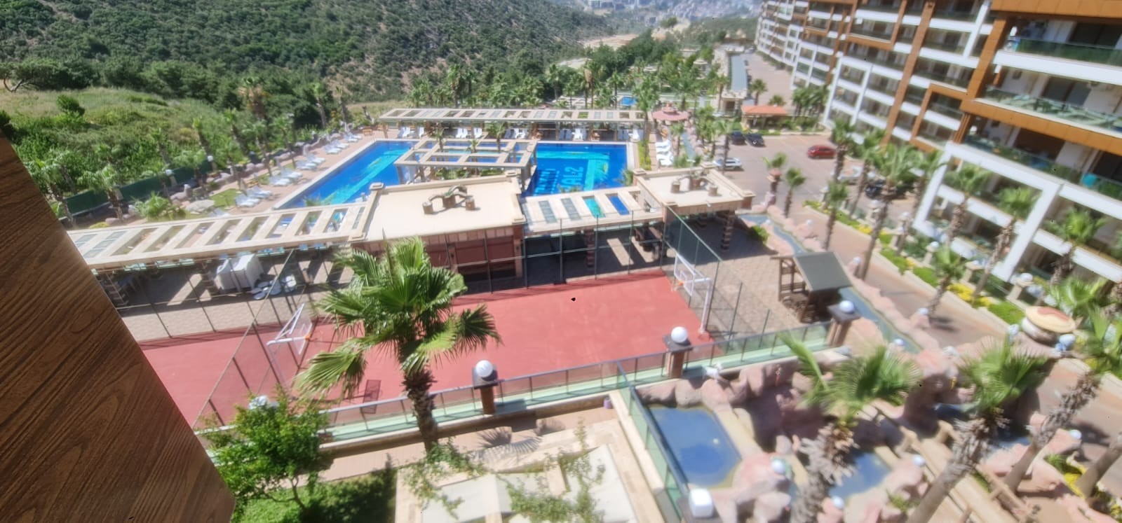 РОСКОШНЫЙ ПЕНТХАУС С ВИДОМ НА МОРЕ В КУШАДАСЫ.