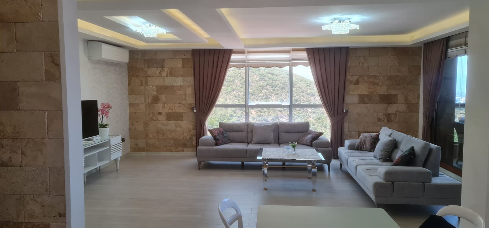 РОСКОШНЫЙ ПЕНТХАУС С ВИДОМ НА МОРЕ В КУШАДАСЫ.