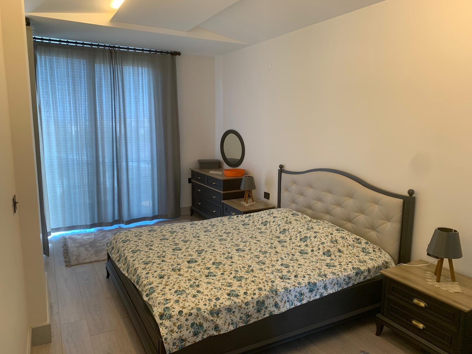 РОСКОШНАЯ ОТДЕЛЬНАЯ ВИЛЛА С ЧАСТНЫМ БАССЕЙНОМ В КУШАДАСЫ.