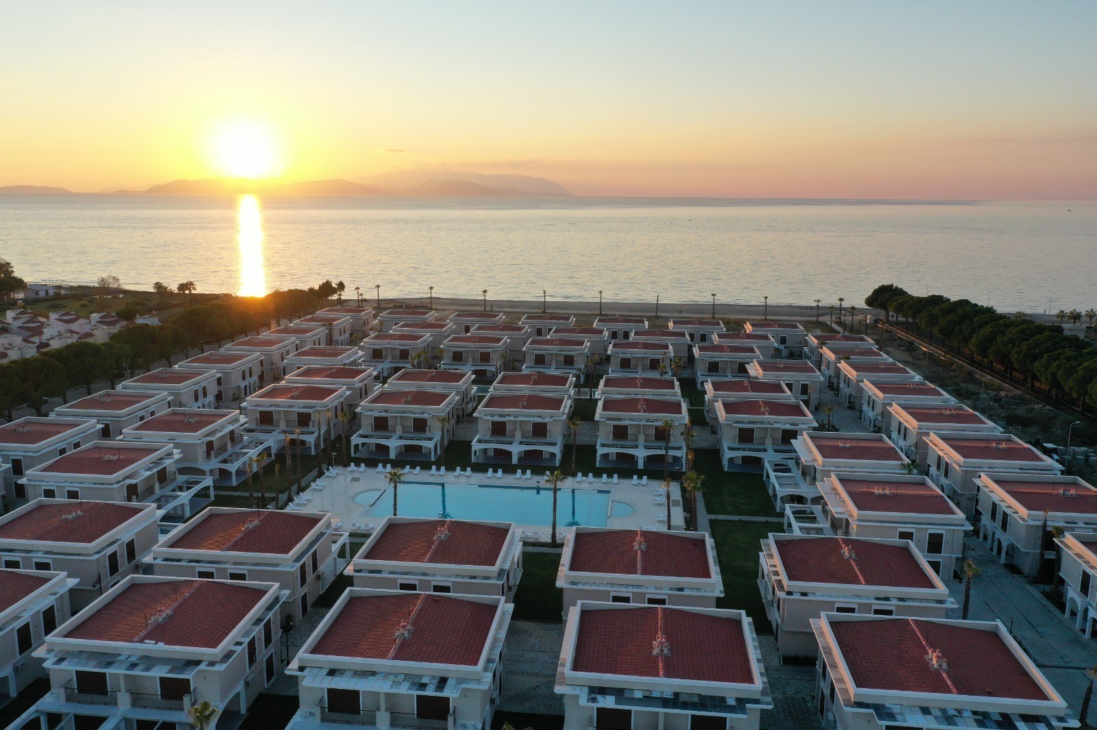 Beachfront Brand New 4 Bed 3 Bath Villas in Kusadasi Long Beach for Sale Prime Location