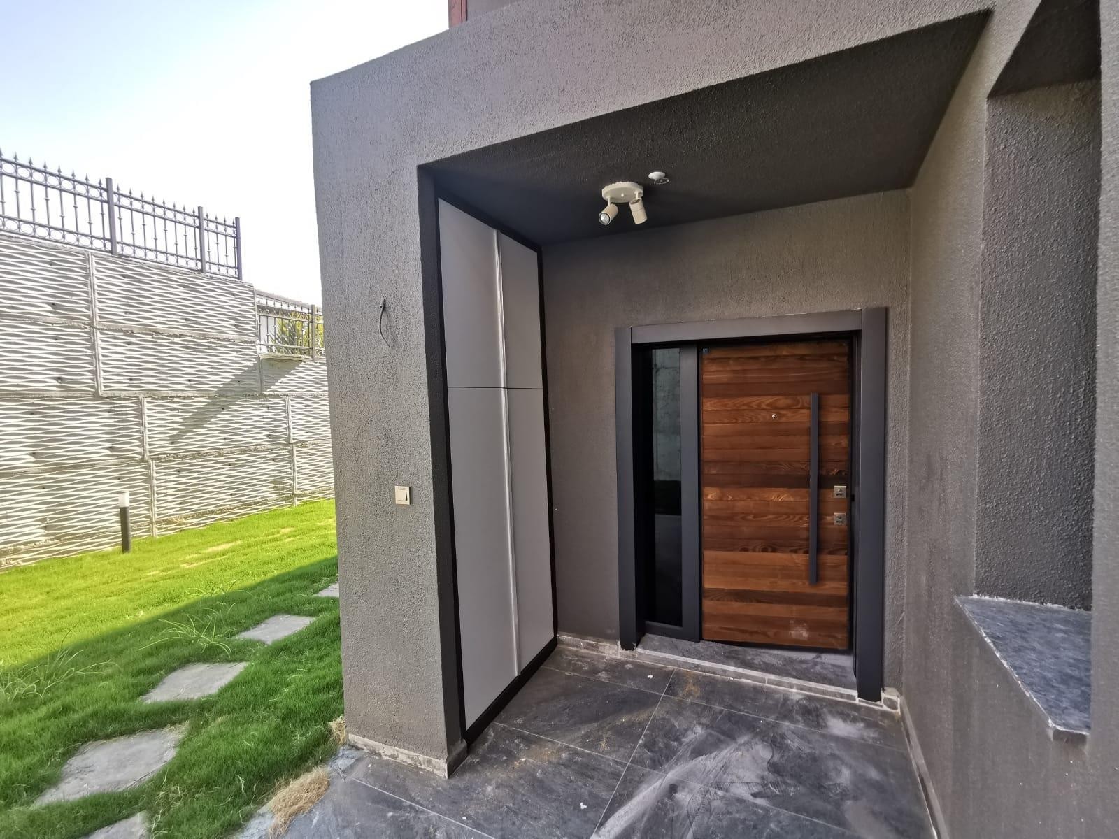 ЭЛИТНАЯ ВИЛЛА НА ПРОДАЖУ В КУШАДАСЫ.