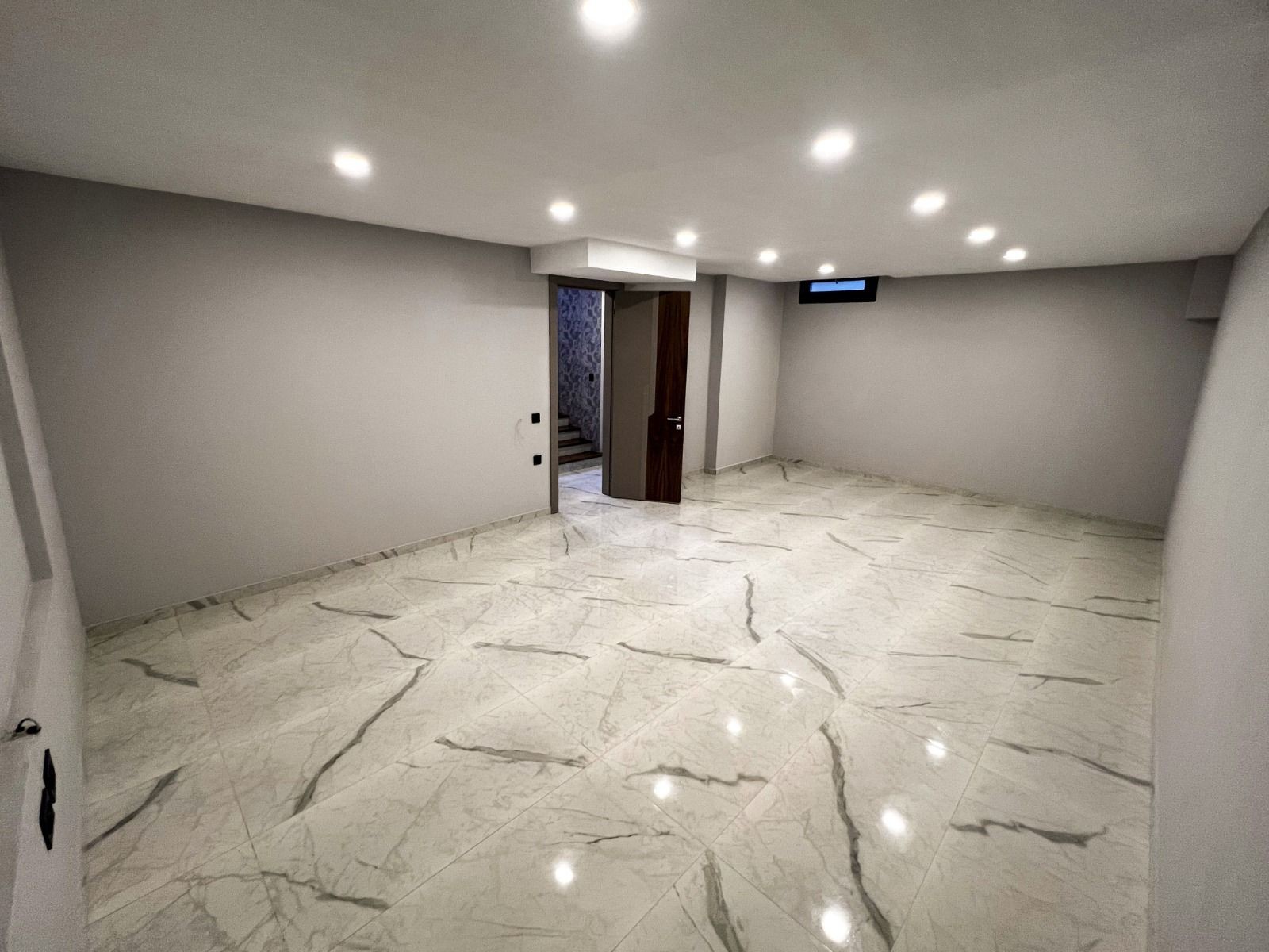 LUX PREMIUM QUALITY PRIVA VILLA'S IN TOWN CLOSE TO THE MALL & SEASIDE KUSADASİ