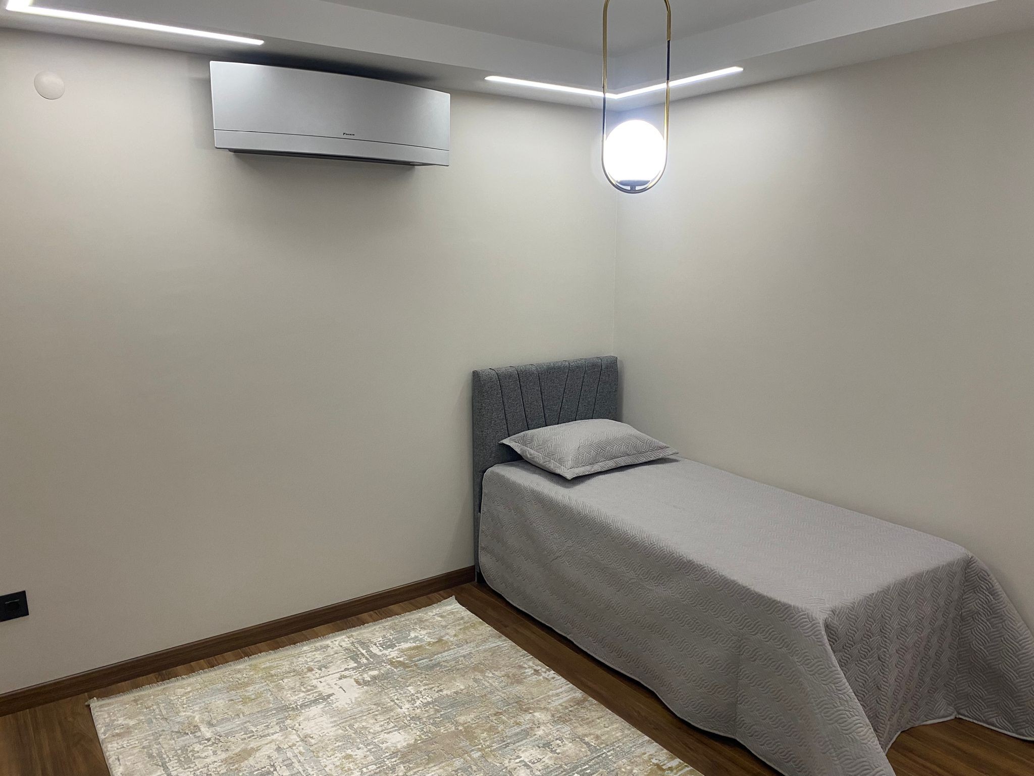 РОСКОШНАЯ ОТДЕЛЬНАЯ ВИЛЛА С ВИДОМ НА МОРЕ В КУШАДАСЫ.