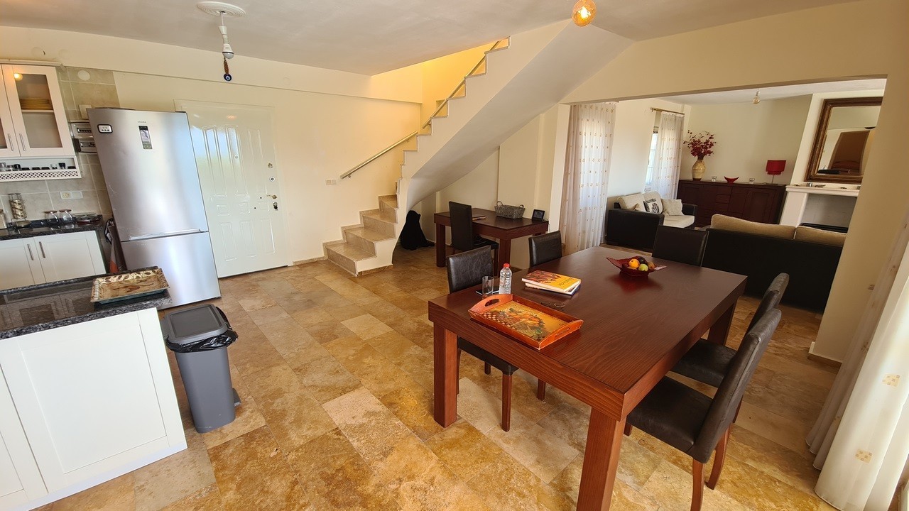 A magnificent villa in Kuşadası, offering both the tranquility of nature and close proximity to the city center.