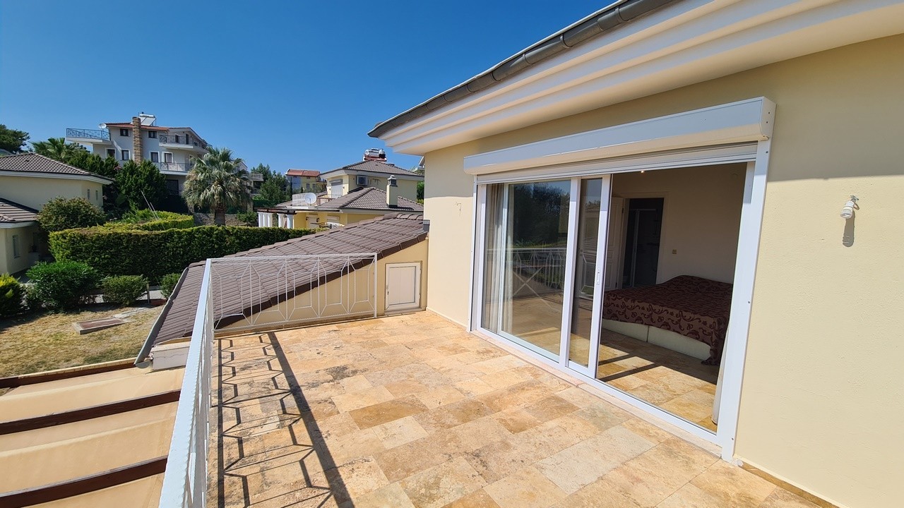 A magnificent villa in Kuşadası, offering both the tranquility of nature and close proximity to the city center.