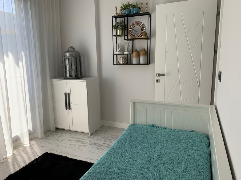 ОТДЕЛЬНАЯ ВИЛЛА С ЧАСТНЫМ САДОВЫМ УЧАСТКОМ В КУШАДАСЫ.