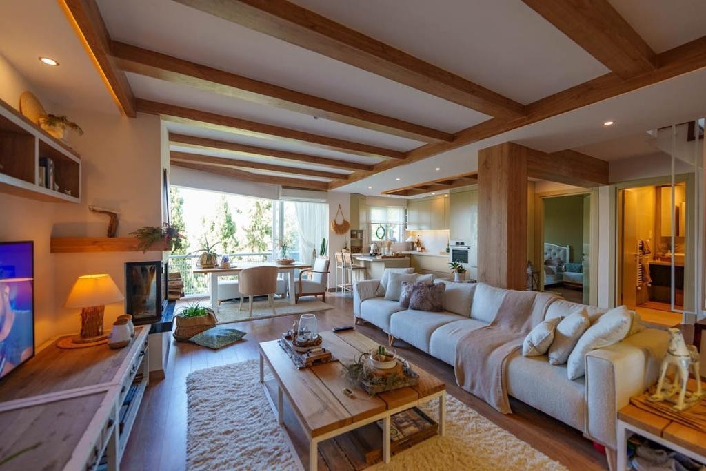 КВАРТИРА С ВИДОМ НА МОРЕ В ЦЕНТРЕ ГОРОДА КУШАДАСЫ.