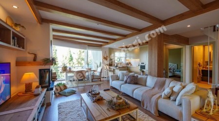 КВАРТИРА С ВИДОМ НА МОРЕ В ЦЕНТРЕ ГОРОДА КУШАДАСЫ.