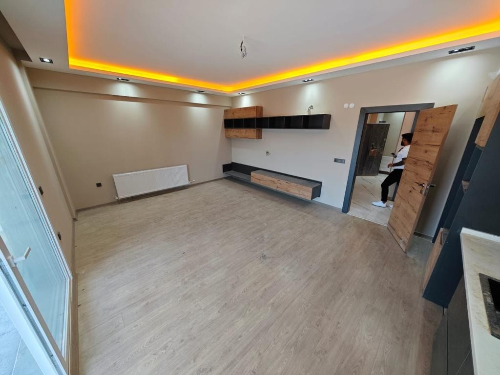 ПРОСТОРНАЯ КВАРТИРА 3+1 НА ПРОДАЖУ В КУШАДАСЫ.