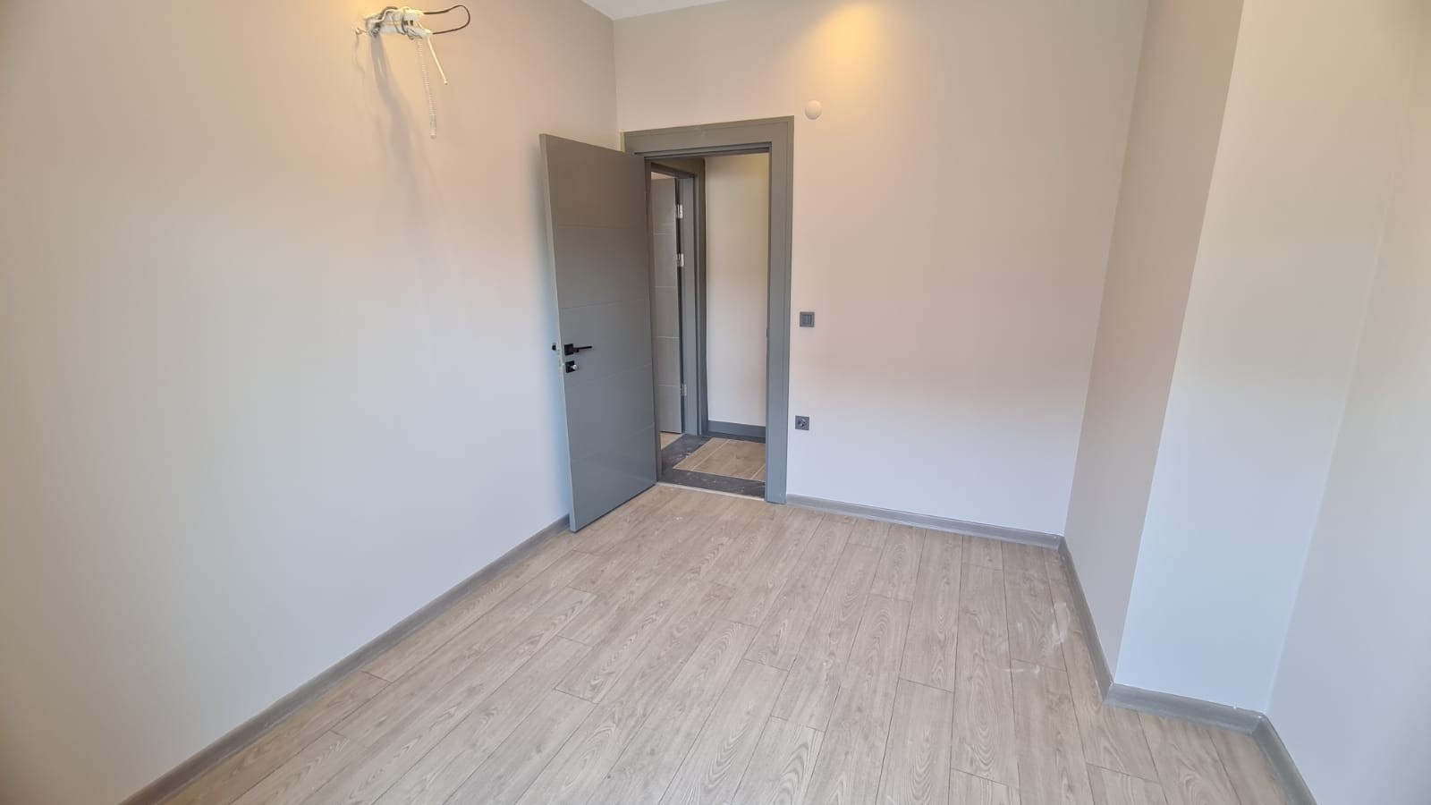 ПРОСТОРНАЯ КВАРТИРА 3+1 НА ПРОДАЖУ В КУШАДАСЫ.