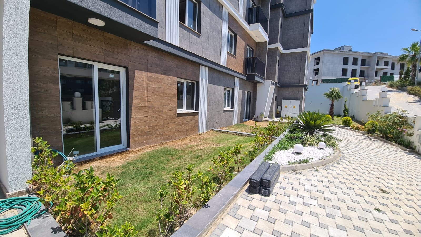 ПРОСТОРНАЯ КВАРТИРА 3+1 НА ПРОДАЖУ В КУШАДАСЫ.