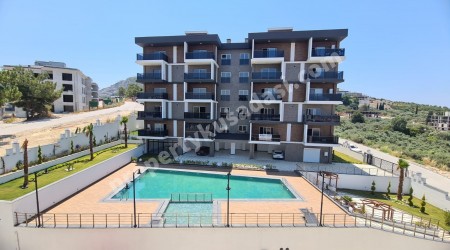 ПРОСТОРНАЯ КВАРТИРА 3+1 НА ПРОДАЖУ В КУШАДАСЫ.