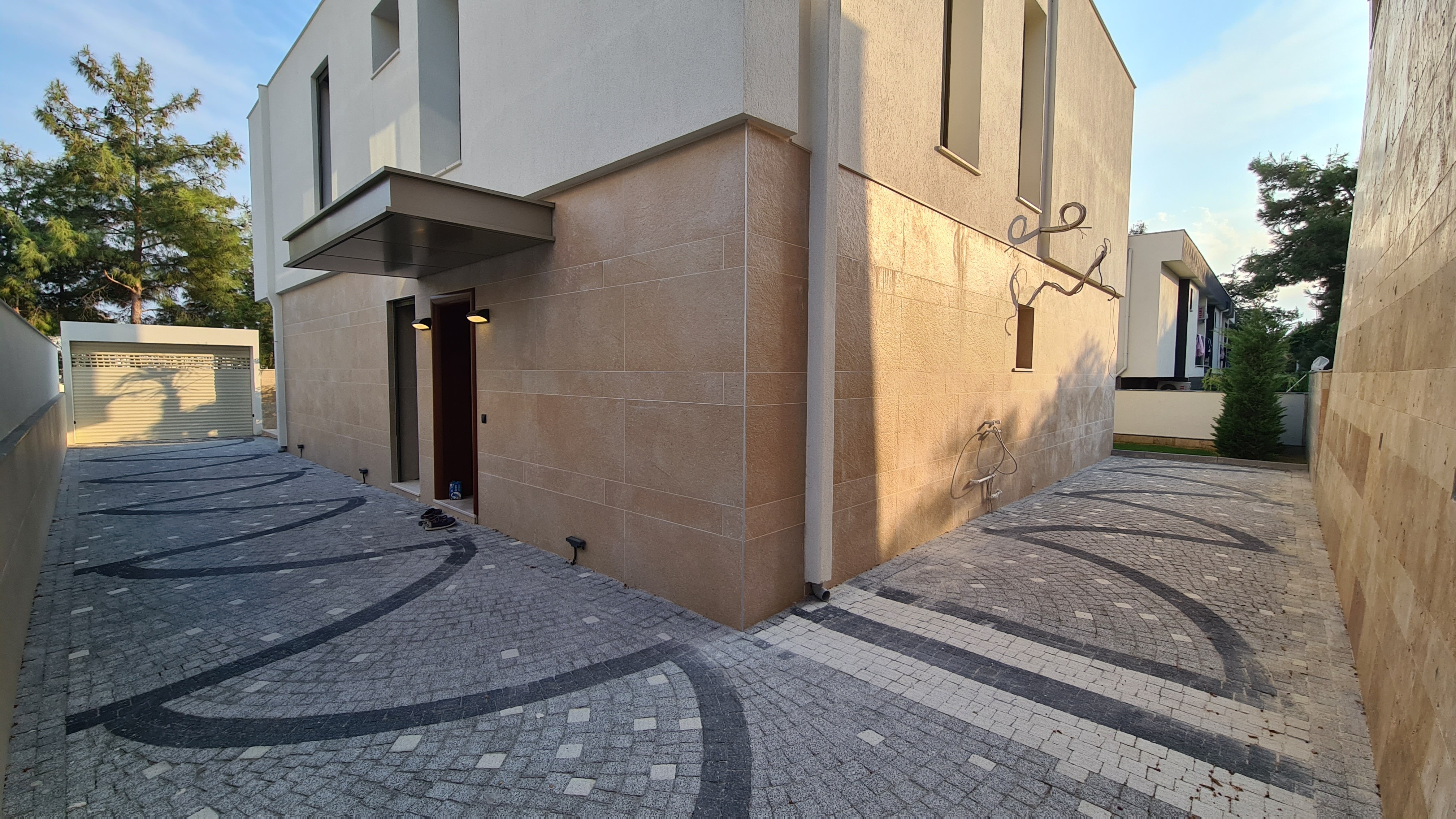 ВИЛЛА  4+1 С ЧАСТНЫМ БАССЕЙНОМ НА ПРОДАЖУ В КУШАДАСЫ.