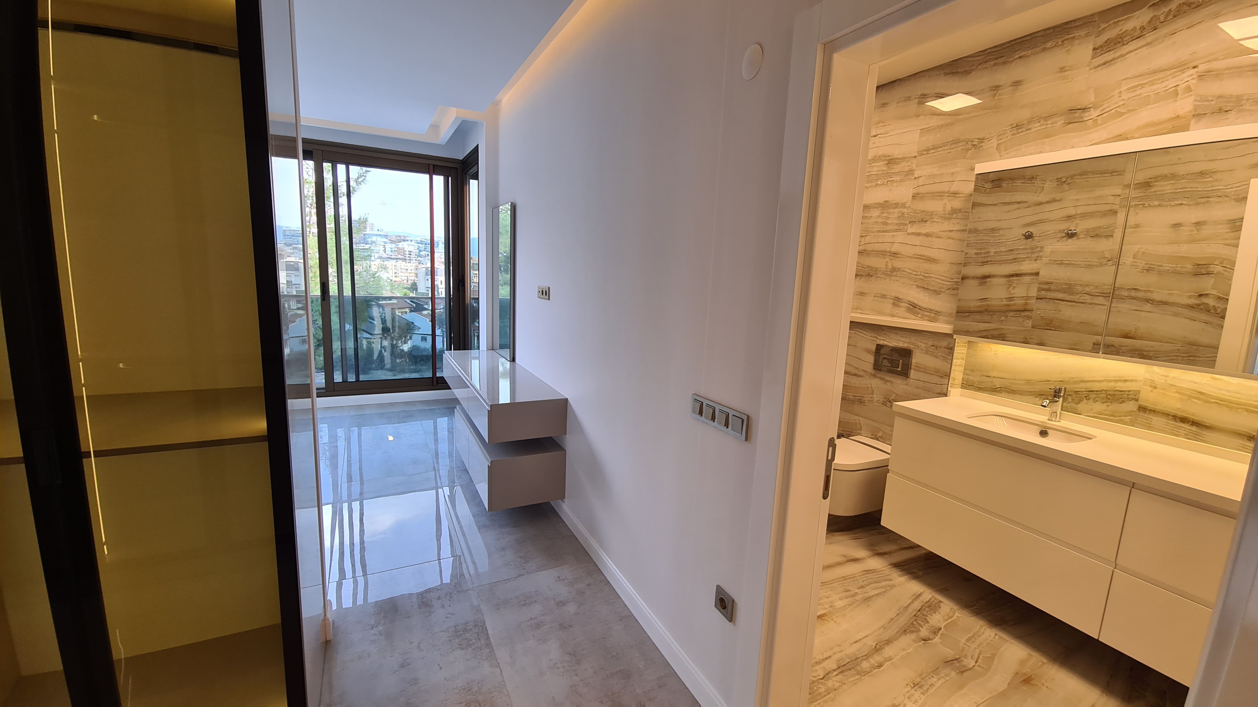 ВИЛЛА  4+1 С ЧАСТНЫМ БАССЕЙНОМ НА ПРОДАЖУ В КУШАДАСЫ.