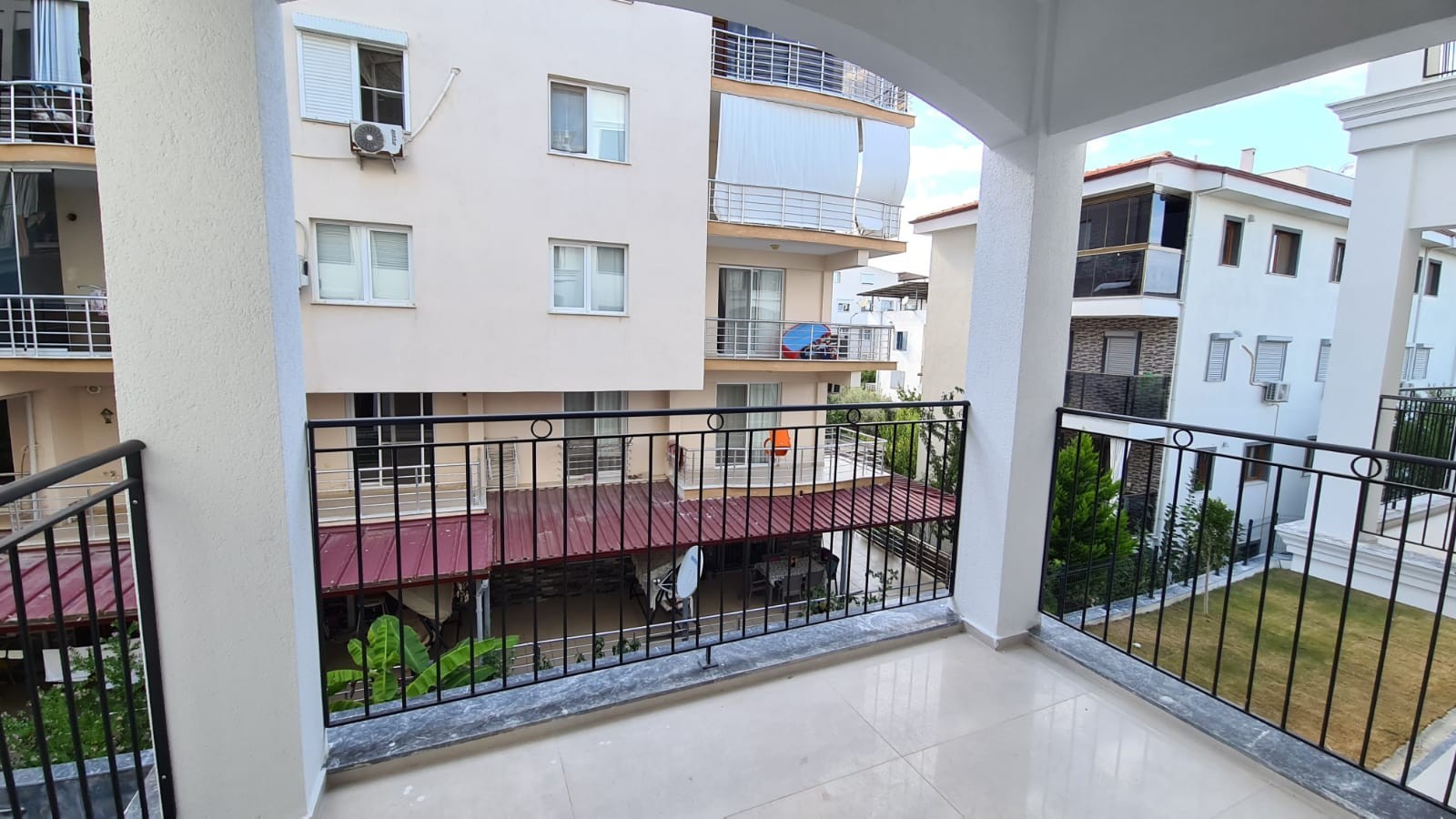 НОВЫЙ СОВРЕМЕННЫЙ ПРОЕКТ В КУШАДАСЫ.