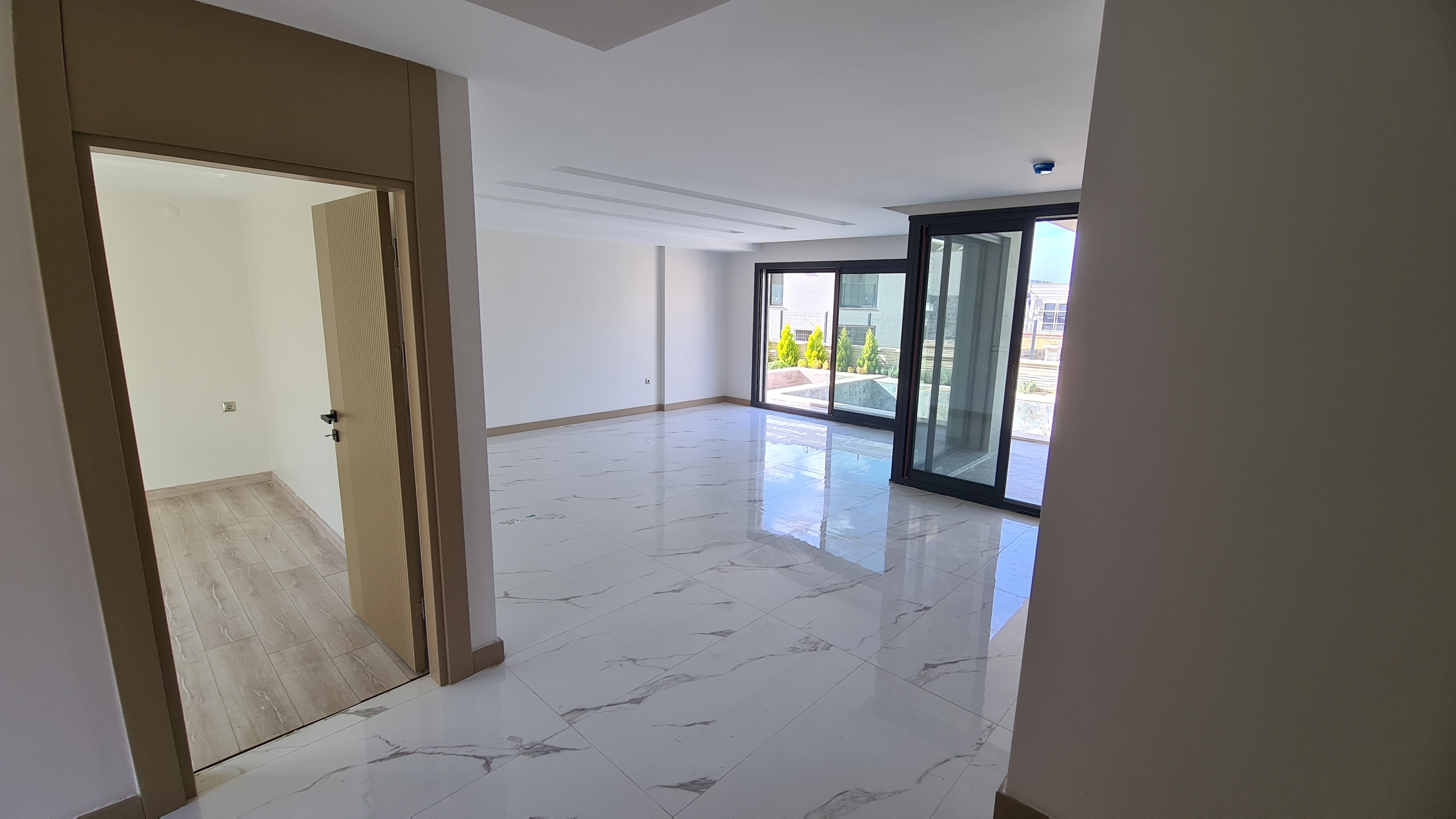 ОТДЕЛЬНАЯ ВИЛЛА С ЧАСТНЫМ БАССЕЙНОМ В КУШАДАСЫ.