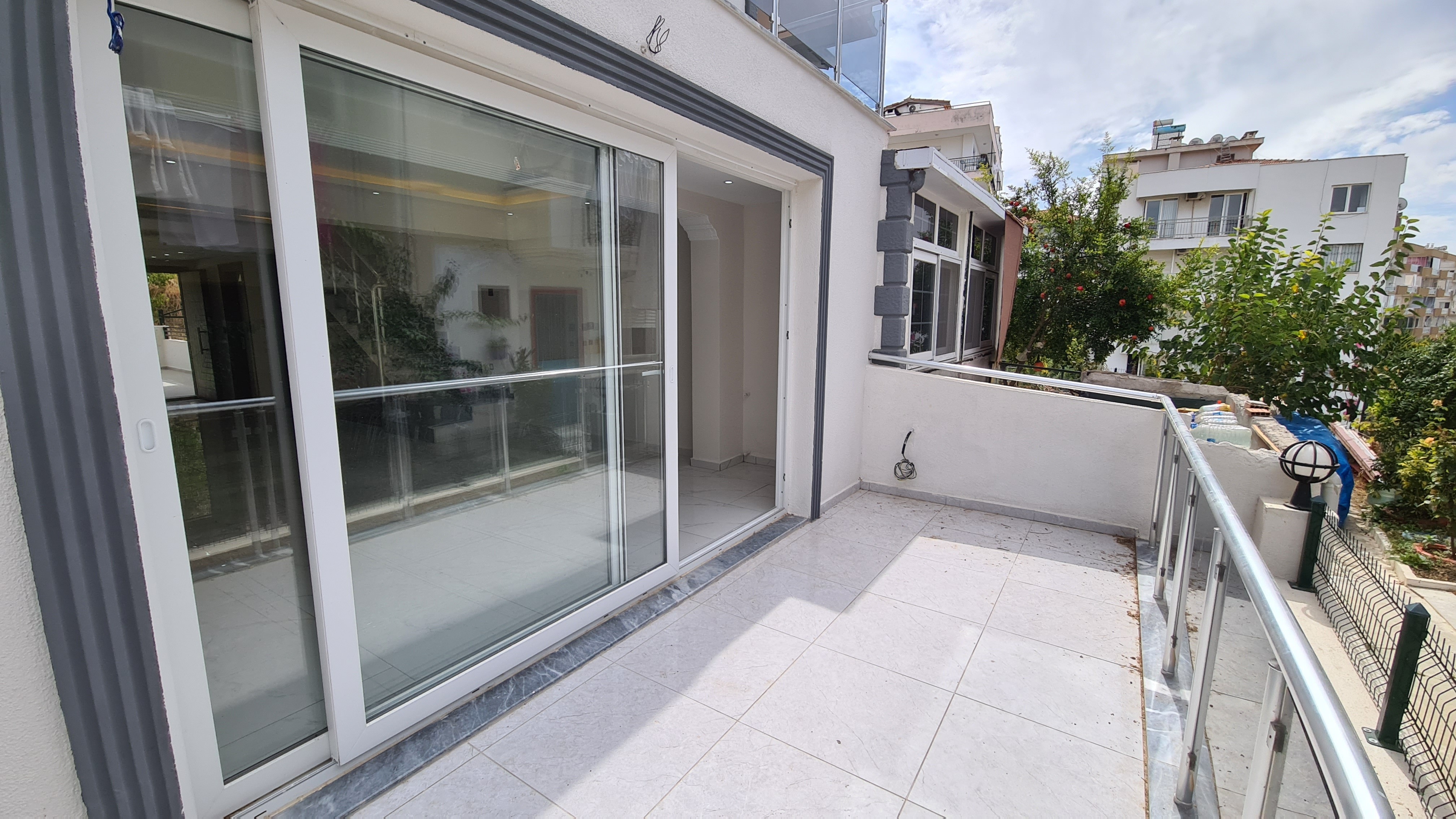 Opportunity Villa in the Marina