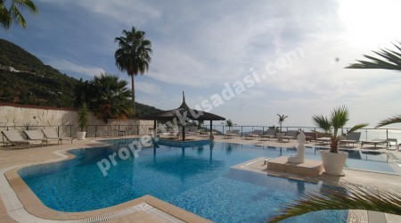 Unique Villa For Sale in Oasis sky Club in Alanya Turkey